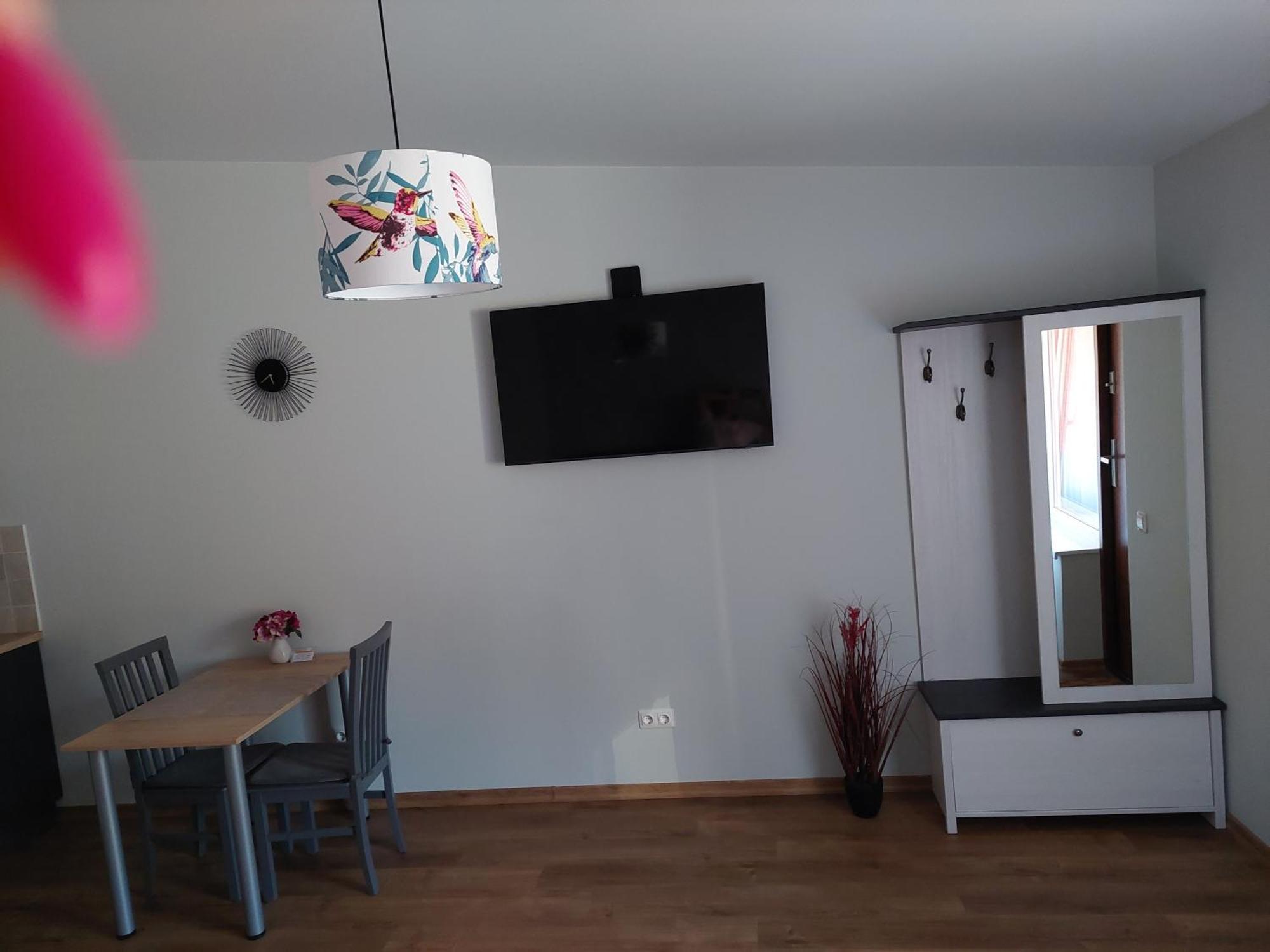 Lapiu Ola Apartamento Utena Exterior foto